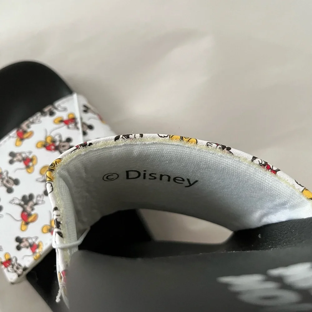 Disney Black and White Sandals Flip Flops with Open Toe‎ Design